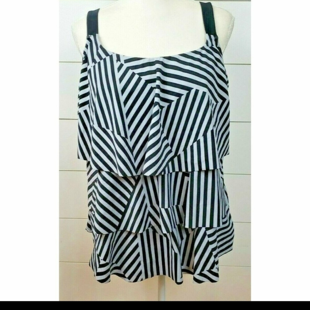 Avenue Plus Size 18 Tankini Top Swimsuit Swim